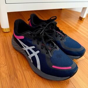 Dark Blue ASICS Size 9.5W